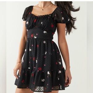 Francesca's Collections Black Floral Puff-Sleeve Mini Dress